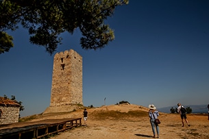 Kassandra con bambini, tempio Ammon Zeus torre bizantina