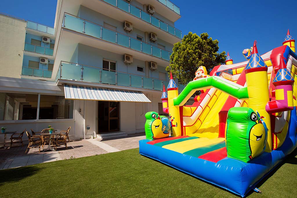 Hotel Per Bambini A Riccione Hotel Helios Familygo