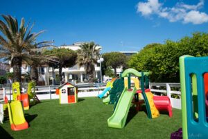 Hotel per famiglie Tortoreto Lido, Palace Hotel Magnolia SPA, area giochi per bambini