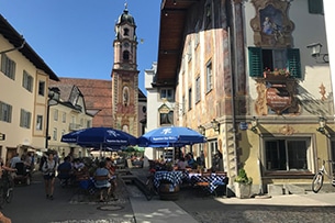 Seefeld con bambini d'estate, Mittenwald