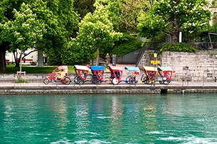 Svizzera, Trenino Verde delle Alpi coni bambini, paesaggi