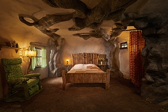 La casa di Shrek in Scozia, letto