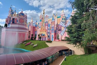 Disneyland Paris: it's a small world