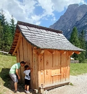 Villaggio degli gnomi a Sappada