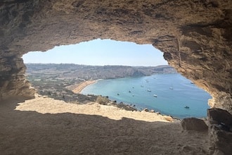 Gozo_RamlaBay_phGrottoM