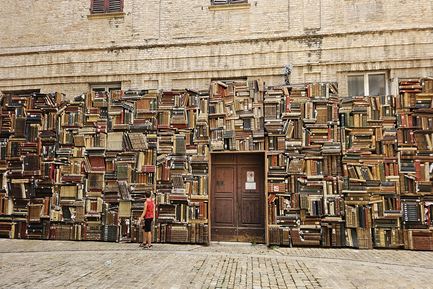 Pesaro con i bambini, libreria di carta