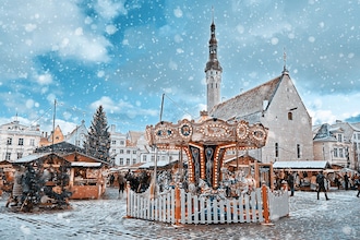 stonia_Tallinn_mercatinodiNatale_phDepositphotos_Photo-by-nunochka