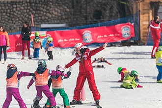 Cavallino Bianco Ortisei, scuola sci bimbi