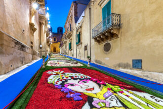 Sicilia_Noto_Infiorata_phDepositphotos_MichelePonzio